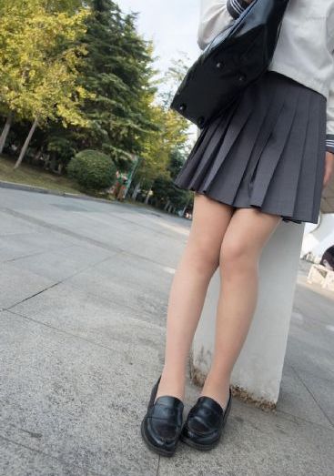 我的漂亮女老板在线播放_国语版中文版
