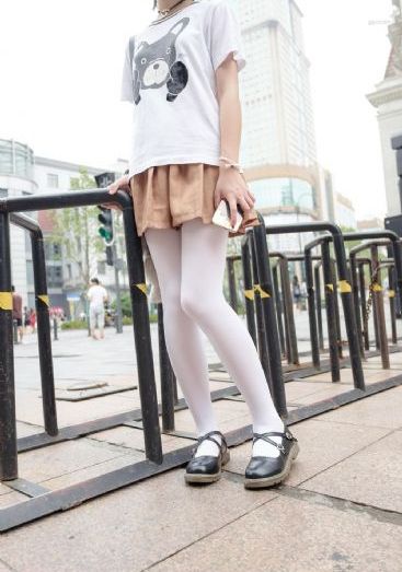 兄弟的嫂子和小姨子_BD完整视频观看