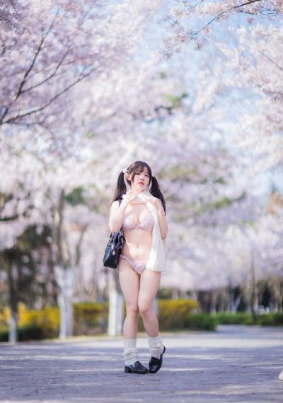 图书馆的女朋友._1080P完整视频观看