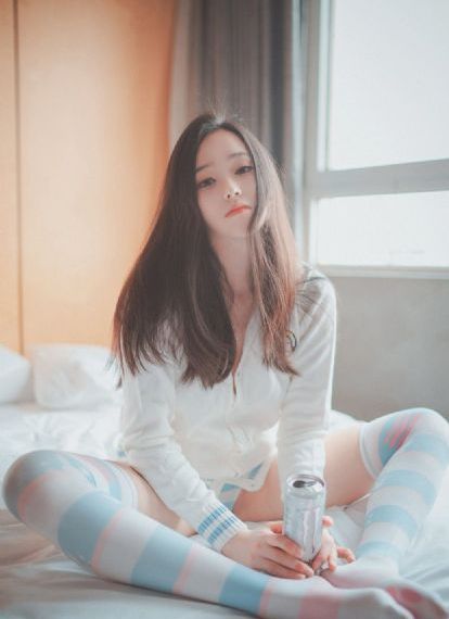 十八岁禁止在线观看_蓝光全集免费播放