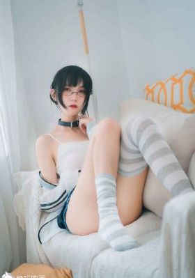 小小水蜜桃[电视剧]免费观看_BD版国语迅雷下载