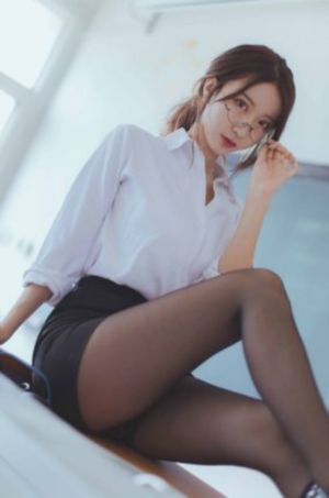 两个小婕子交换3_超清免费电视剧