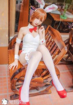 含紧一点h楼梯边做边走视_BD英语高清在线
