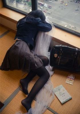 动漫美女被狂摸下部羞羞_HD免费高清观看