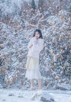 女同理伦片在线观看禁男之园_高清日韩免费观看